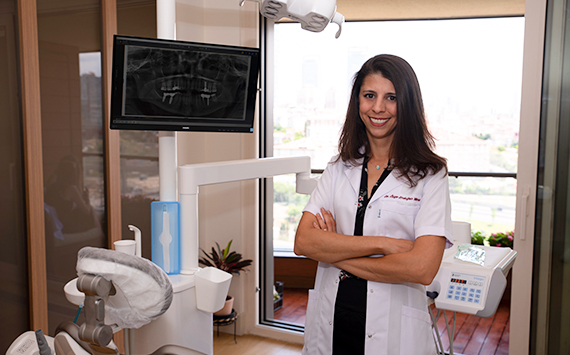 AkasiaDent,Uzm. Dr. Özge Erdoğan Yılmaz
